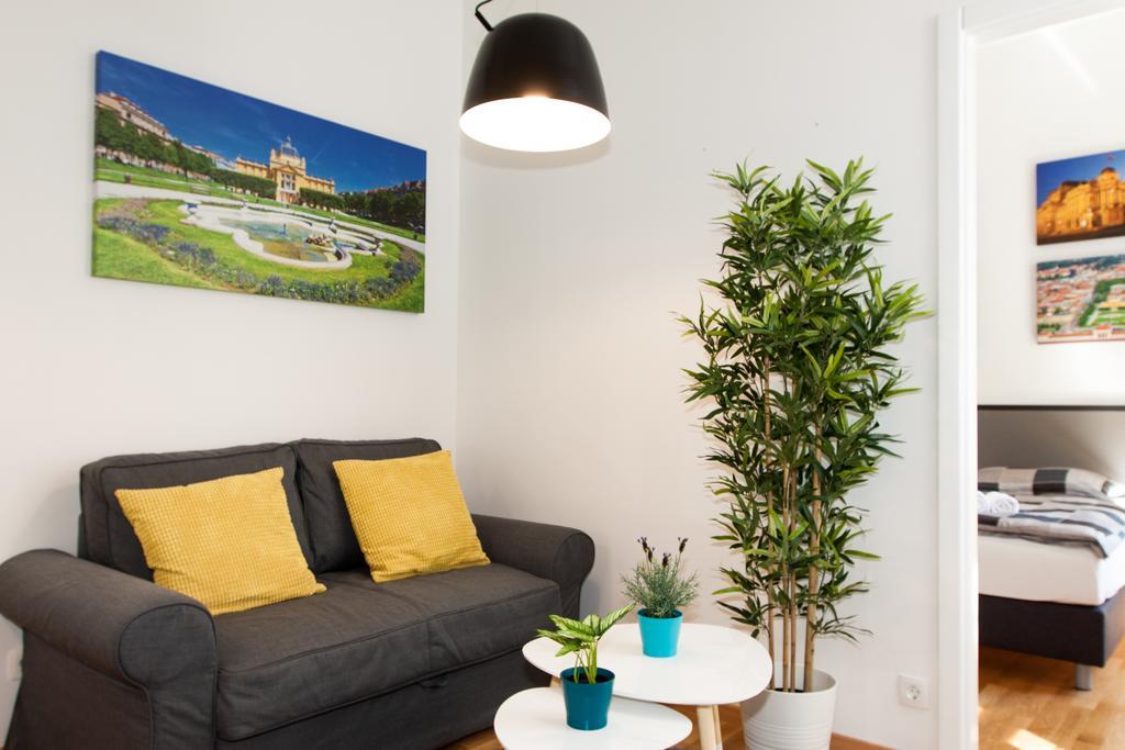 Loox Apartments Hatzova Zagreb Luaran gambar